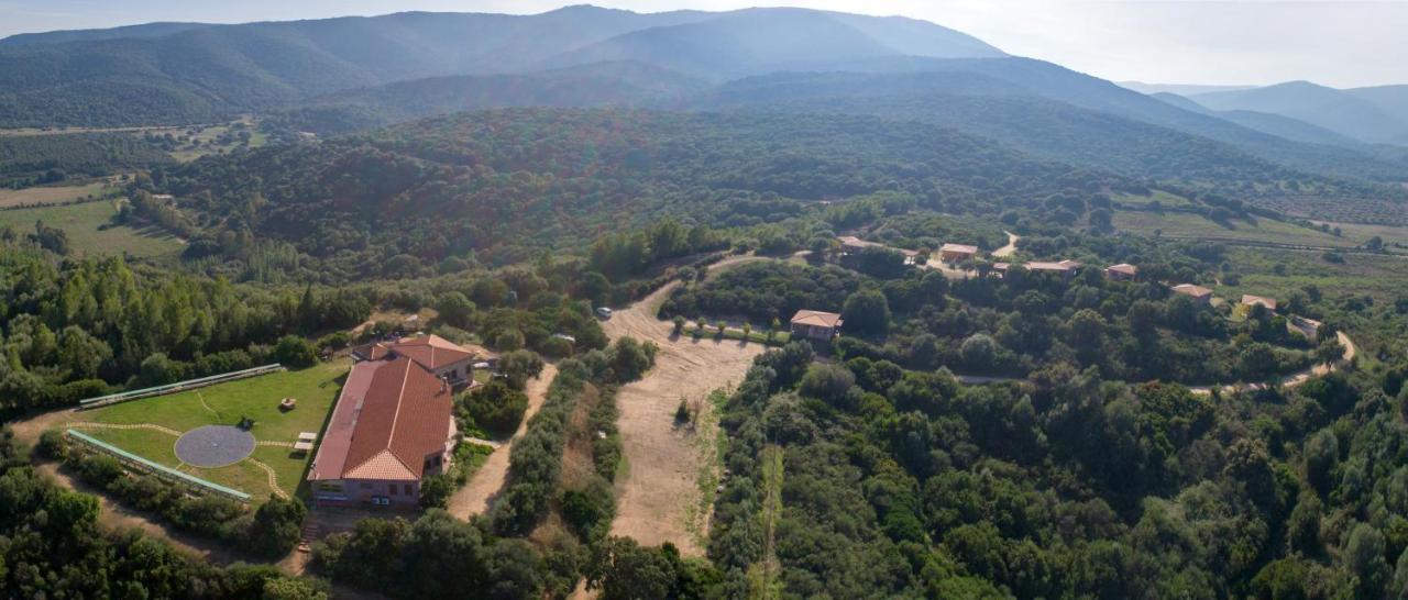 Maison d'hôtes Is Bisus à Castiadas Extérieur photo
